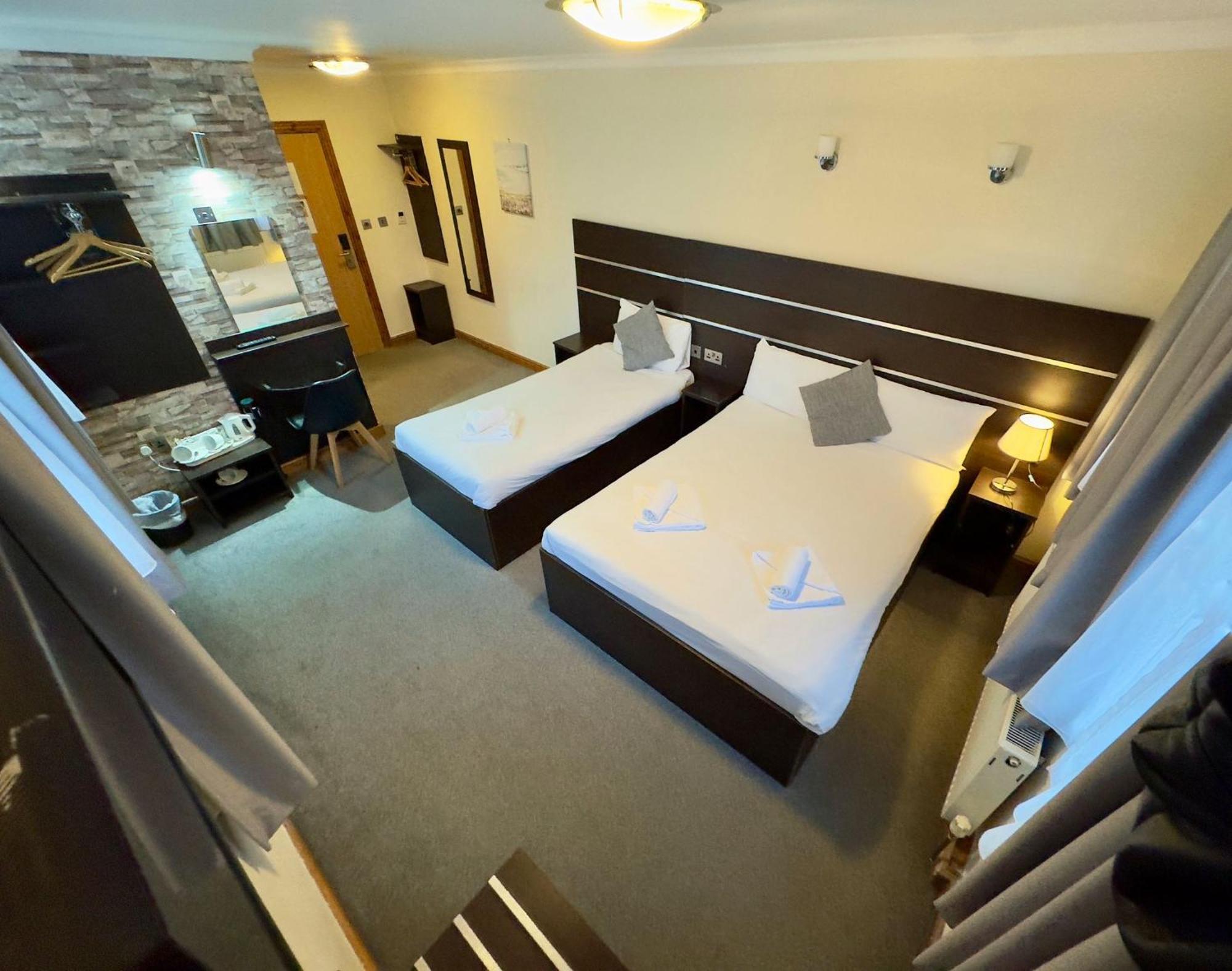 Epsilon Hotel 3*