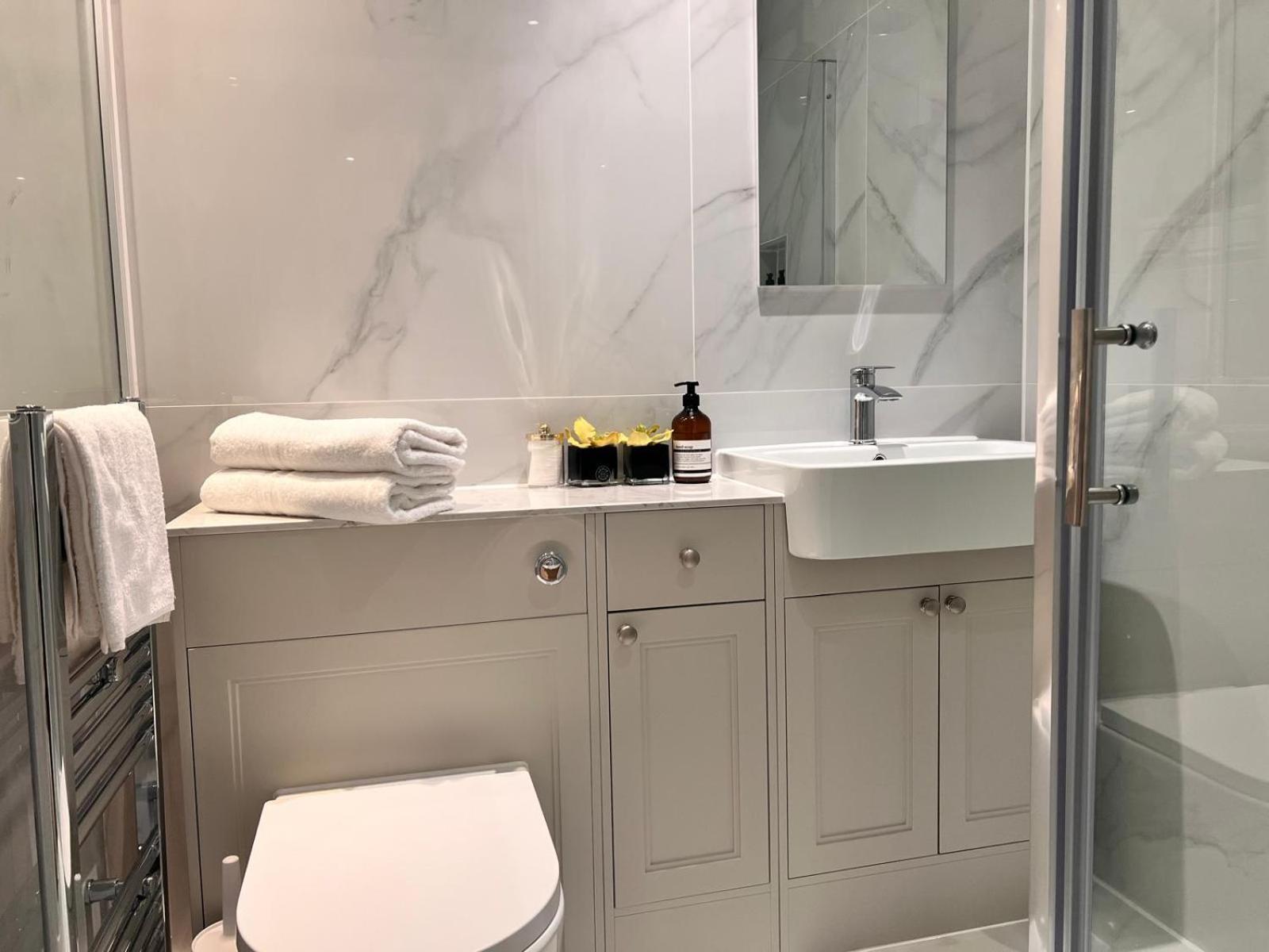 Elegant 1 Bedroom Flat Near Harrods Londres