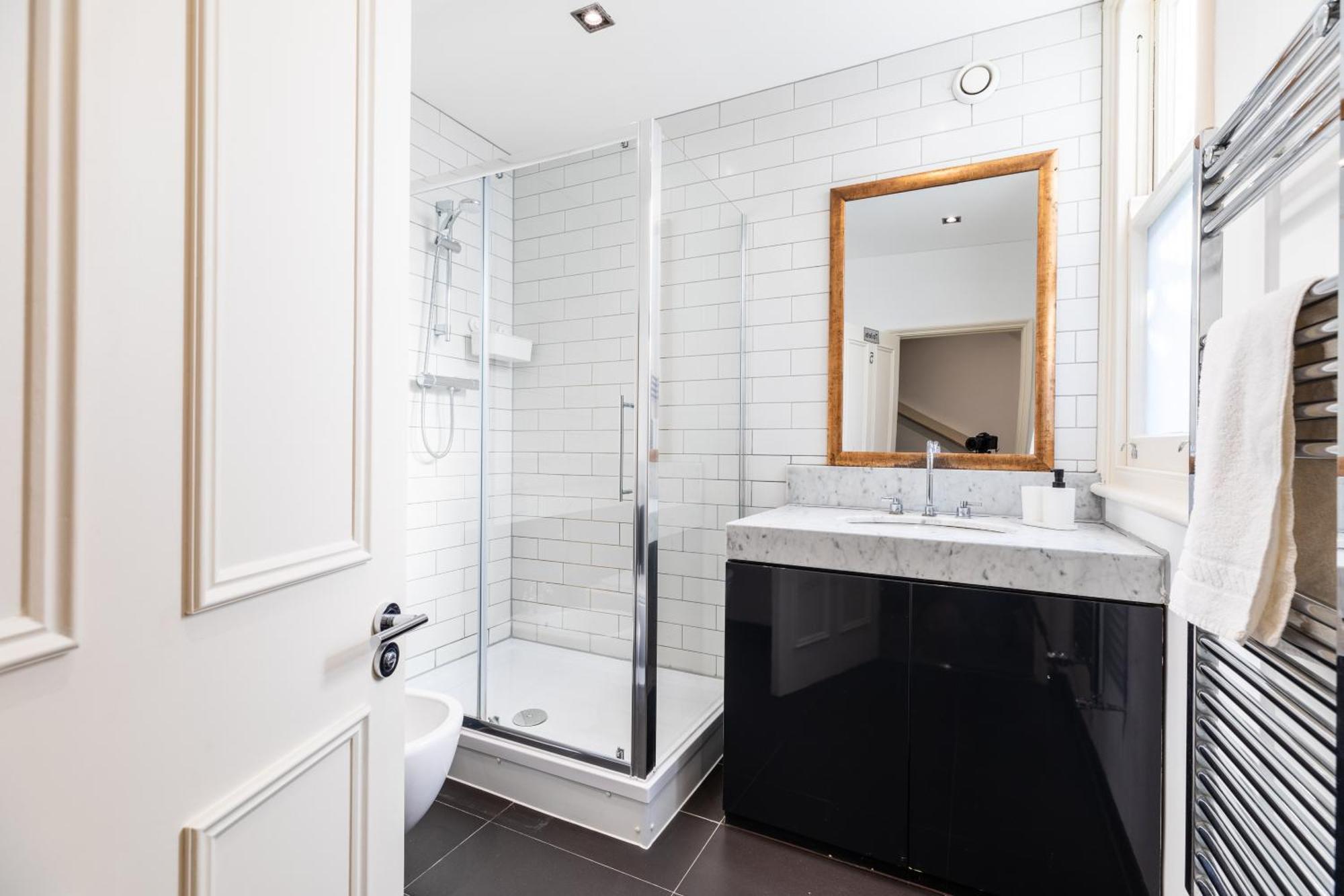 The Chapter - Mayfair Residences Hotel London