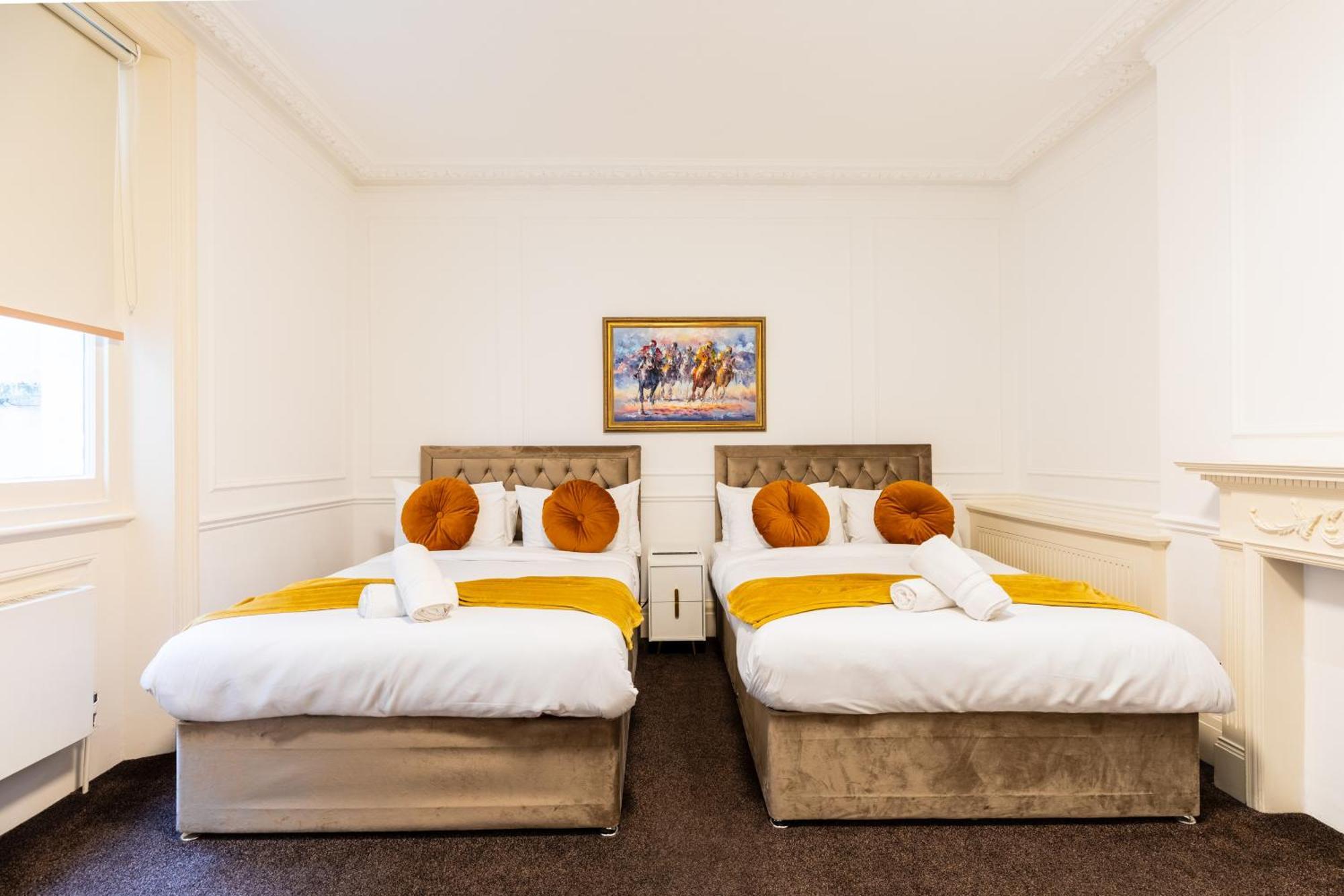 Hotel The Chapter - Mayfair Residences 2*