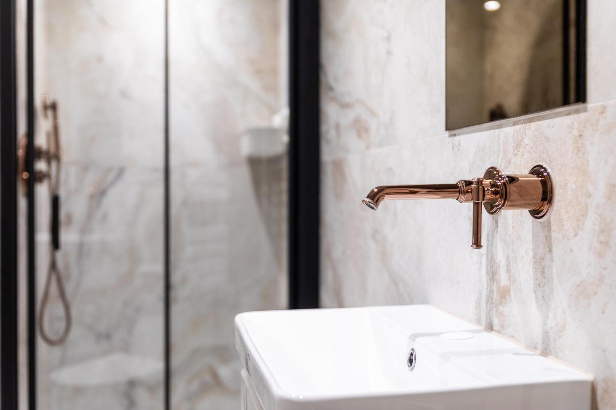 The Chapter - Mayfair Residences Hotel