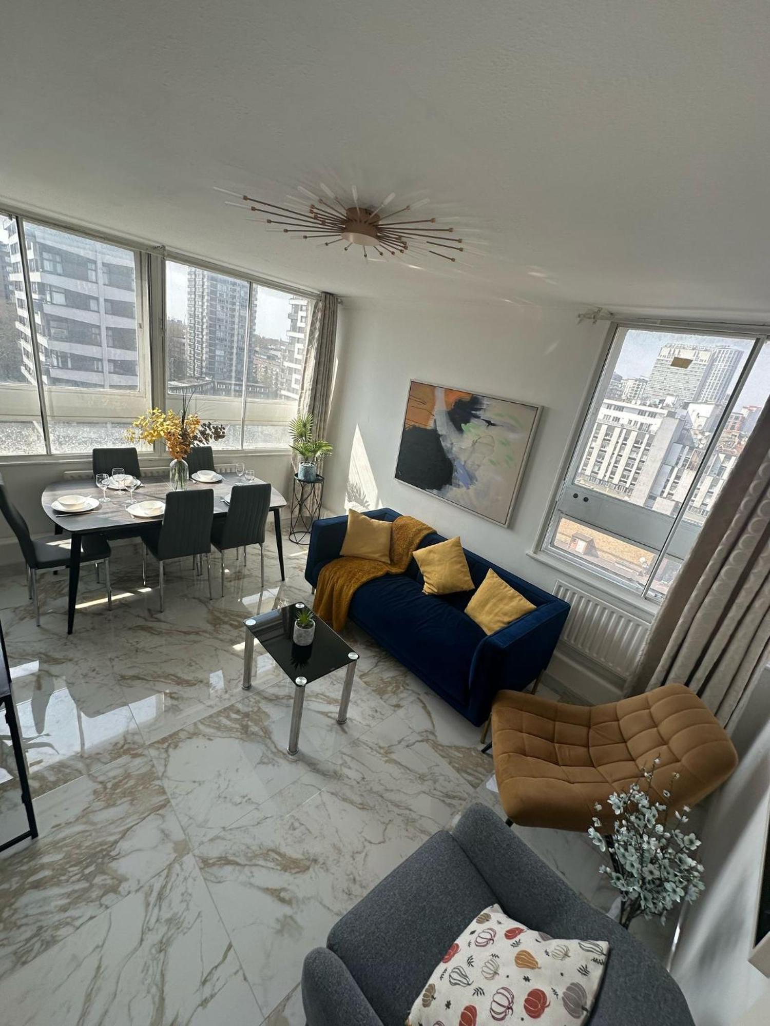 4 Bedroom Stylish Londen