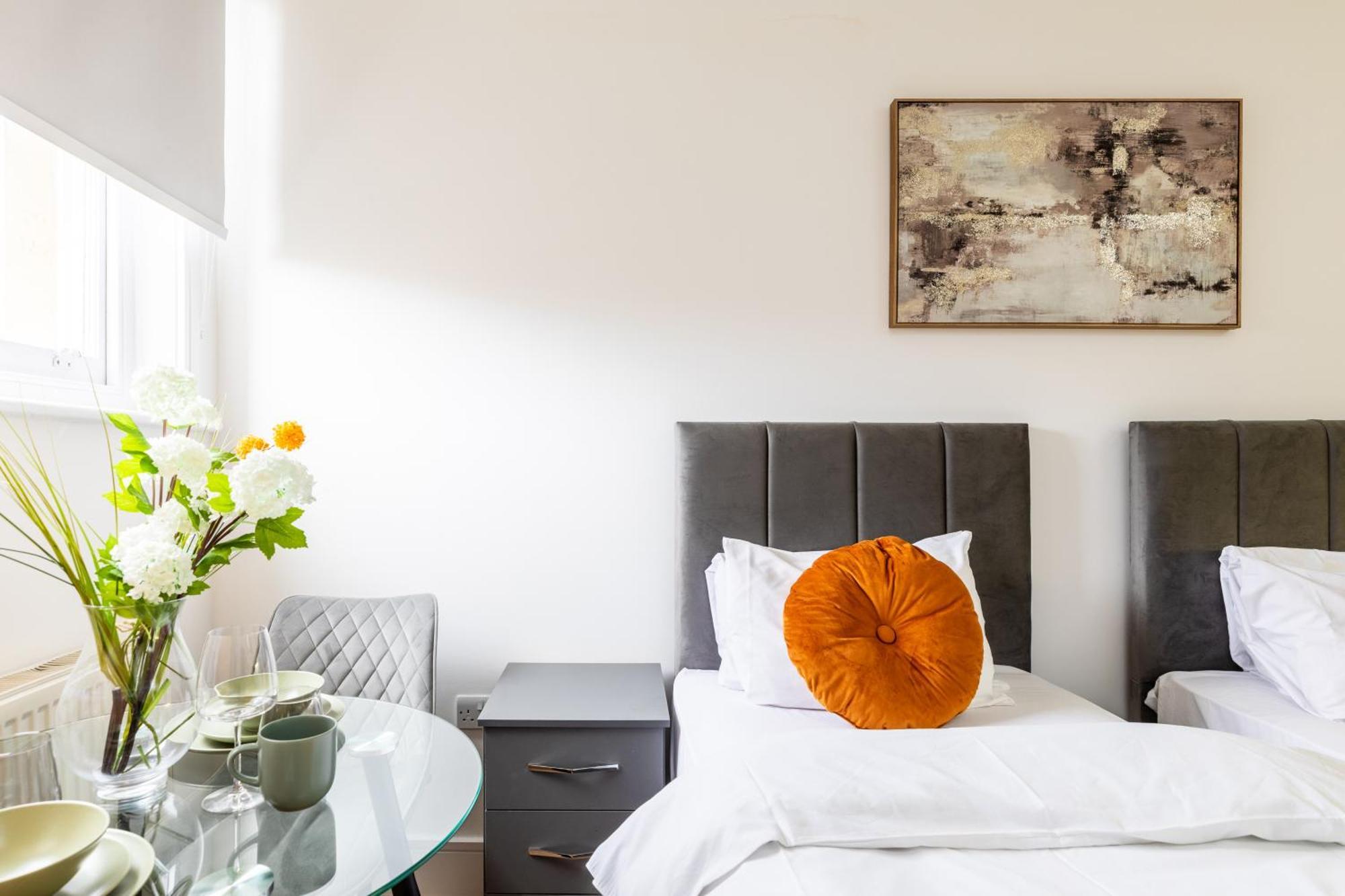 Clarges- Hsk Apartment *