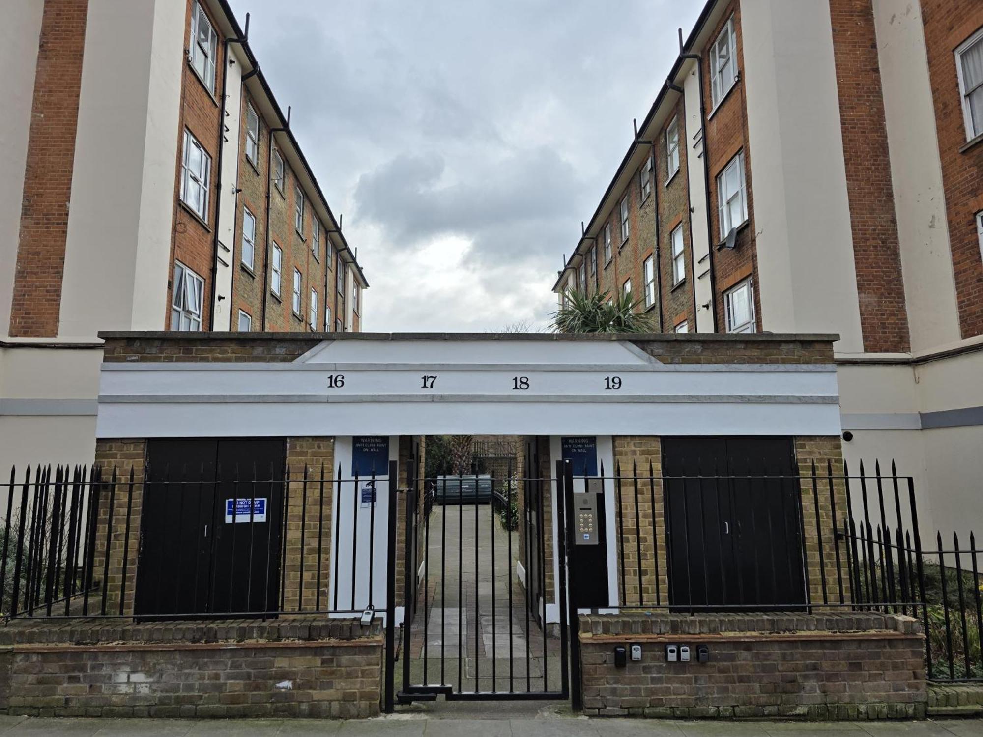 Comfy 1-bed Flat Near Kensington Leilighet *