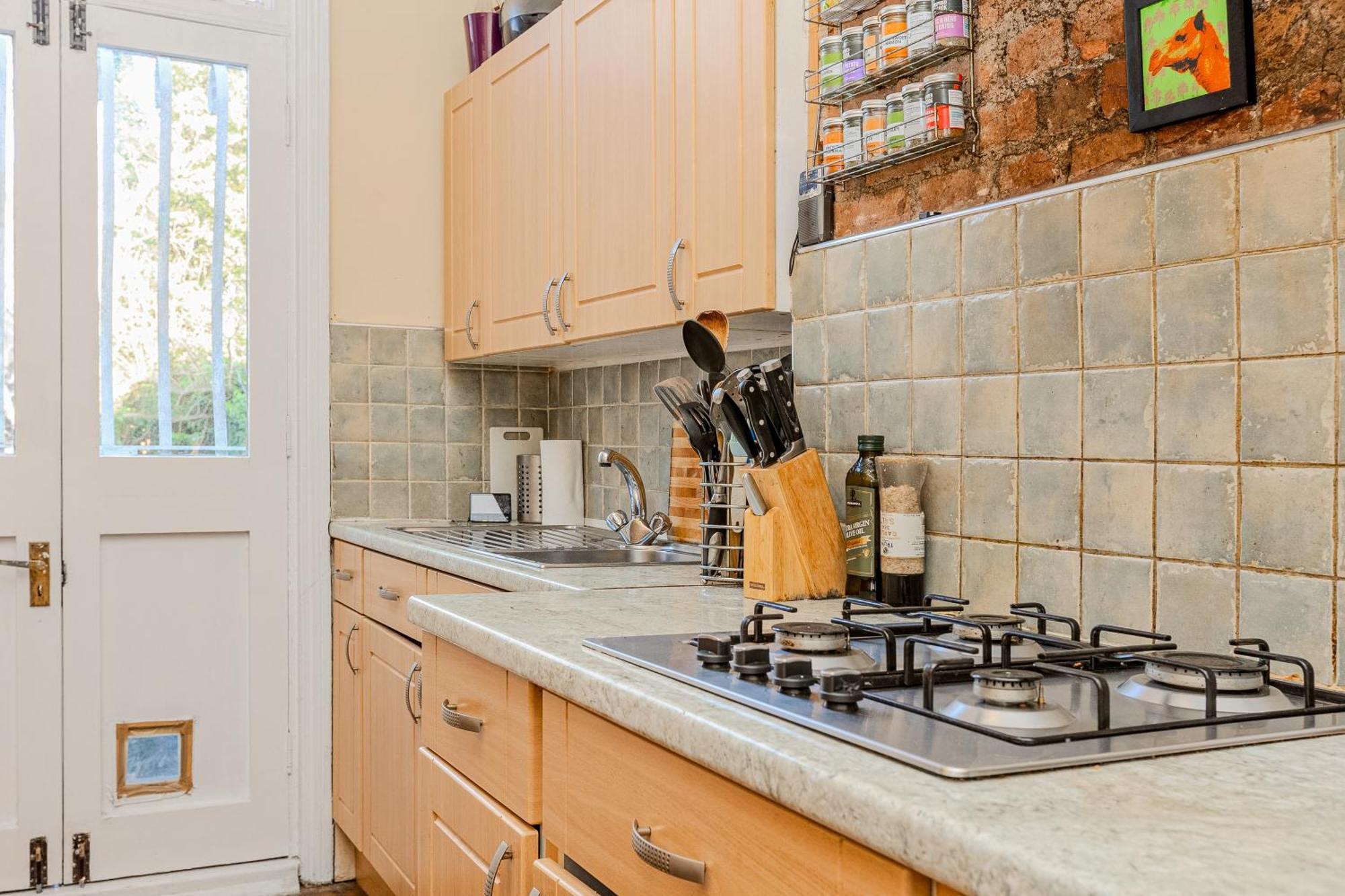 Cozy In A Gorgeous Victorian House Homestay London