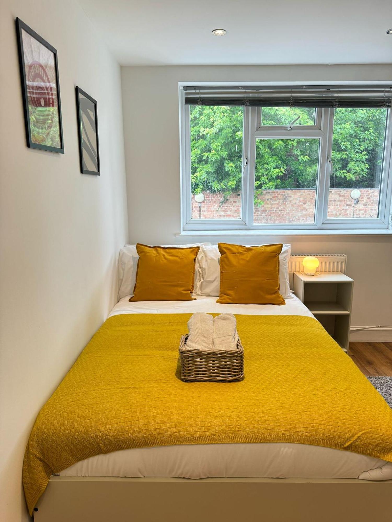 Guest house Stratford Park London