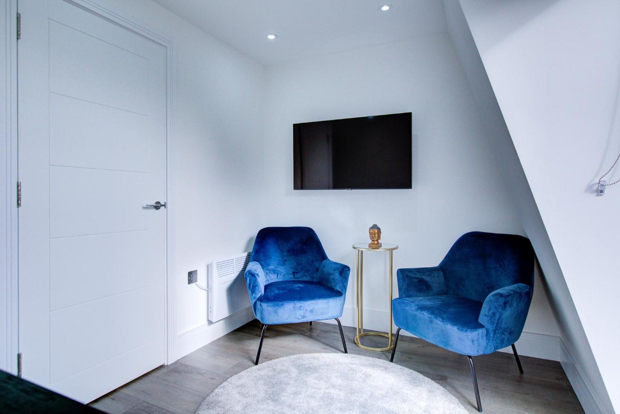 Apartment Hybrid Resi - Wandsworth Close To Clapham *