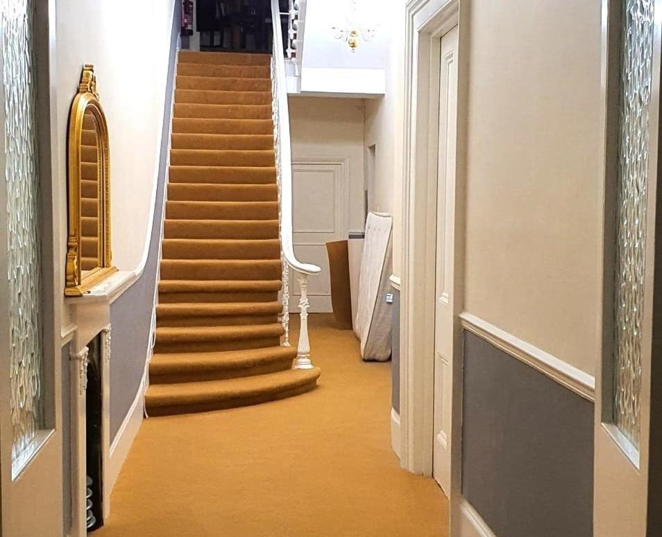Timeless Hyde Park Maisonette, 3br, 2ba And Lounge Apartment London