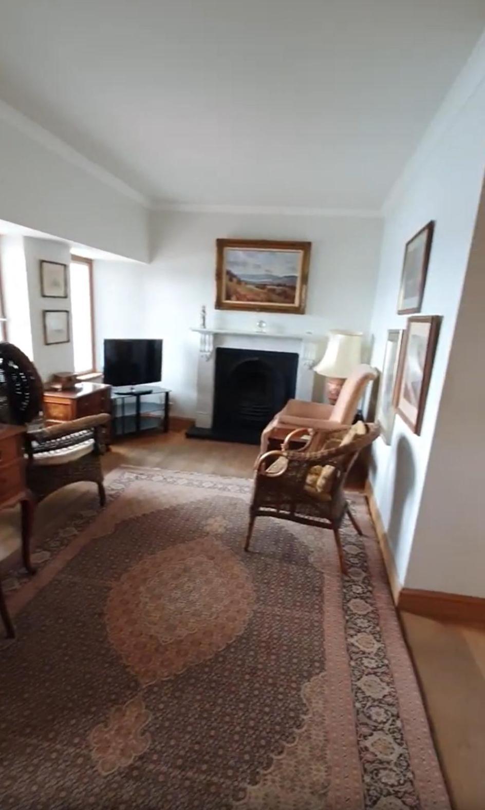 Apartment Blue Heights London