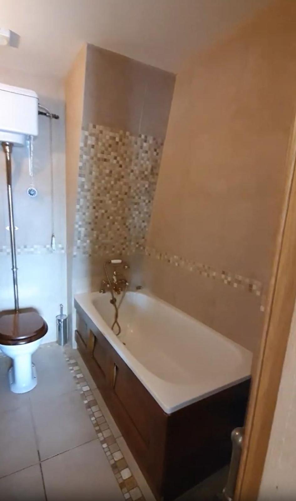 Blue Heights Apartment London