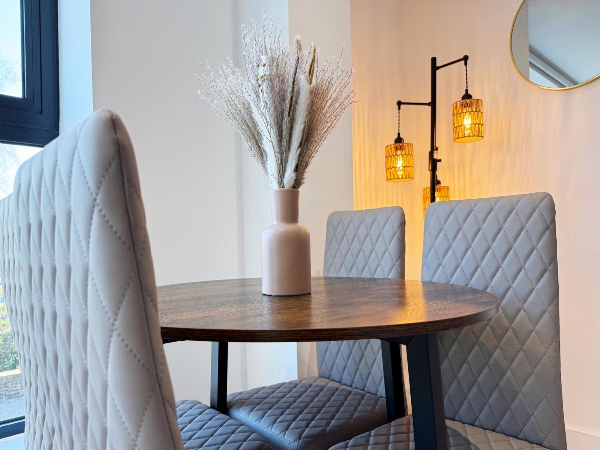 Ellie Place In Woolwich - 3 Double Beds, Ideal For Families Apartment