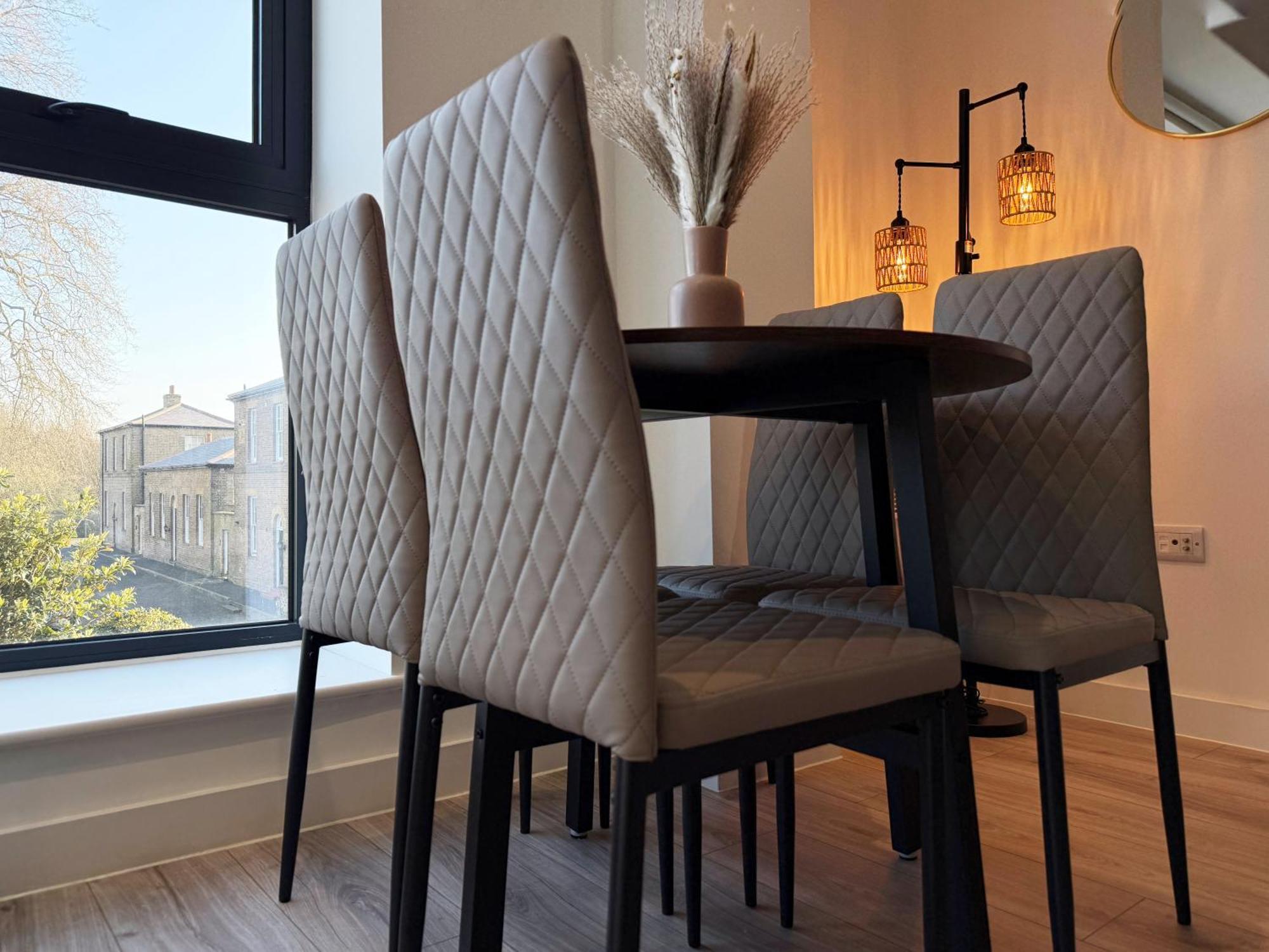 Ellie Place In Woolwich - 3 Double Beds, Ideal For Families London