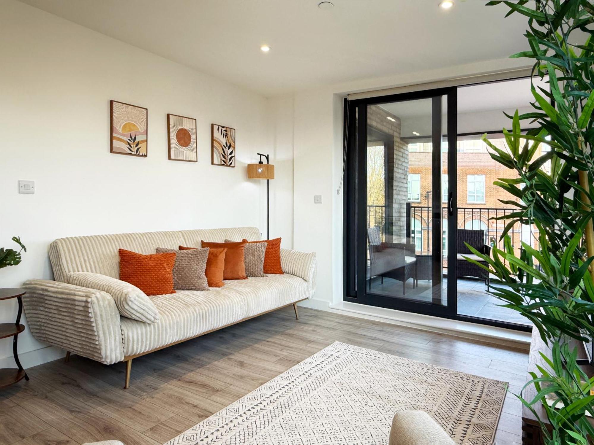 Ellie Place In Woolwich - 3 Double Beds, Ideal For Families Apartment