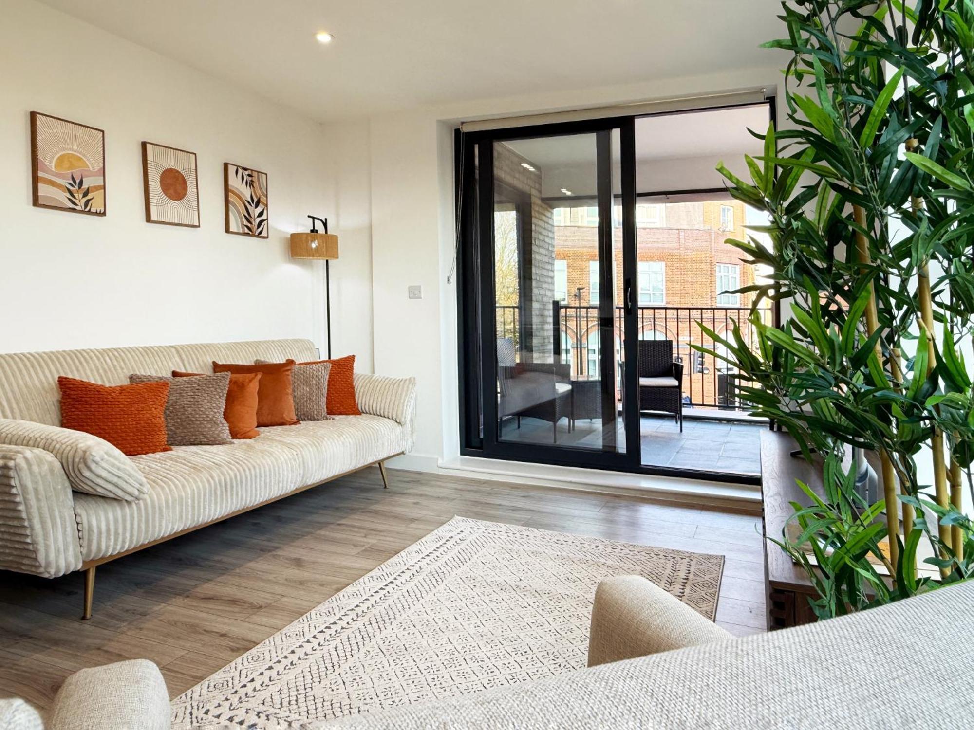 Apartment Ellie Place In Woolwich - 3 Double Beds, Ideal For Families London