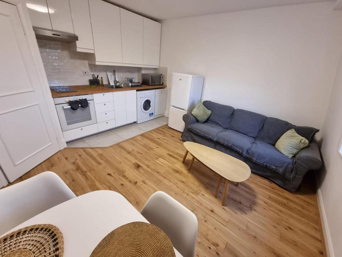 Boutique Contemporary Hyde Park Flat London