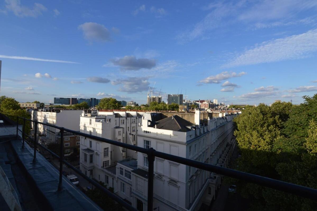 Boutique Contemporary Hyde Park Flat London