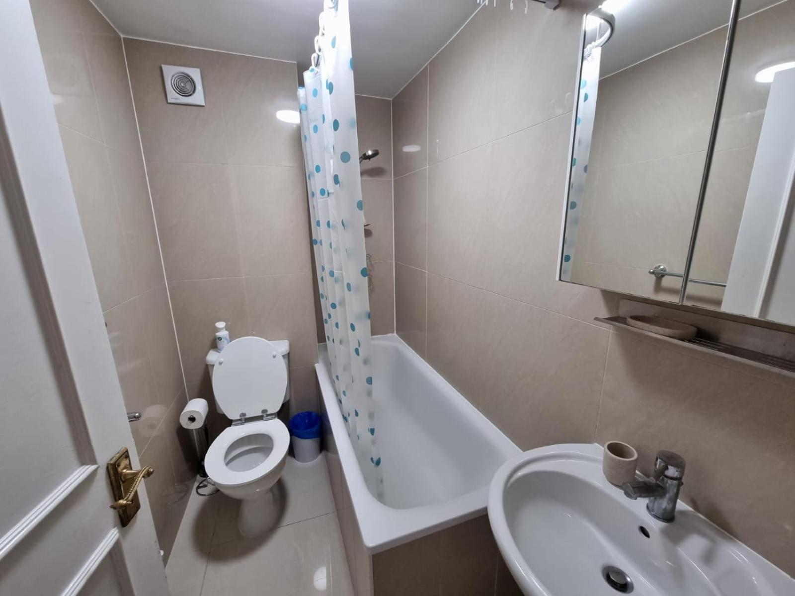 The Hyde Park Atelier - Bright & Spacious 2br Apartment *