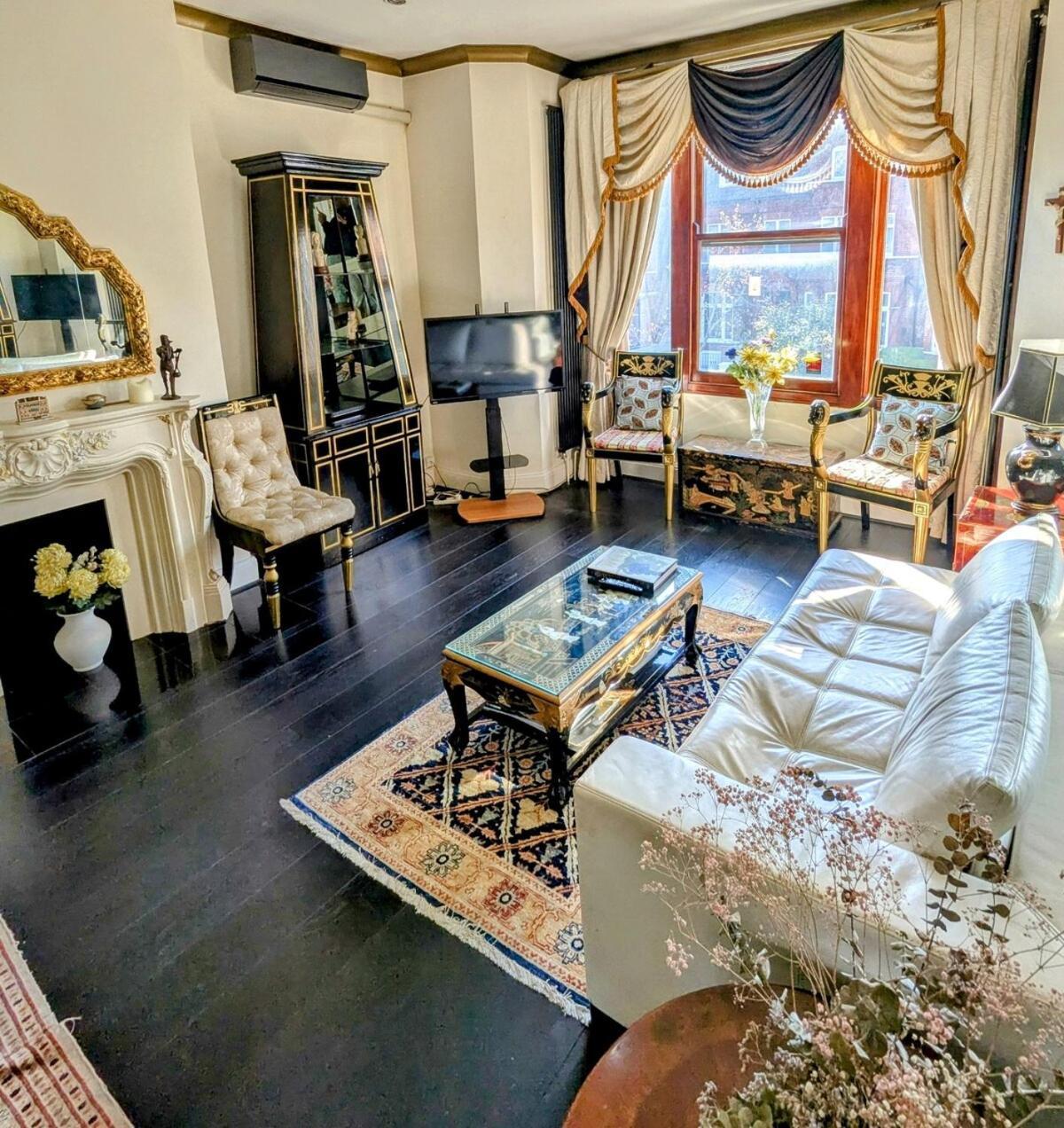 Stunning Three Bed In West Hampstead Apartment