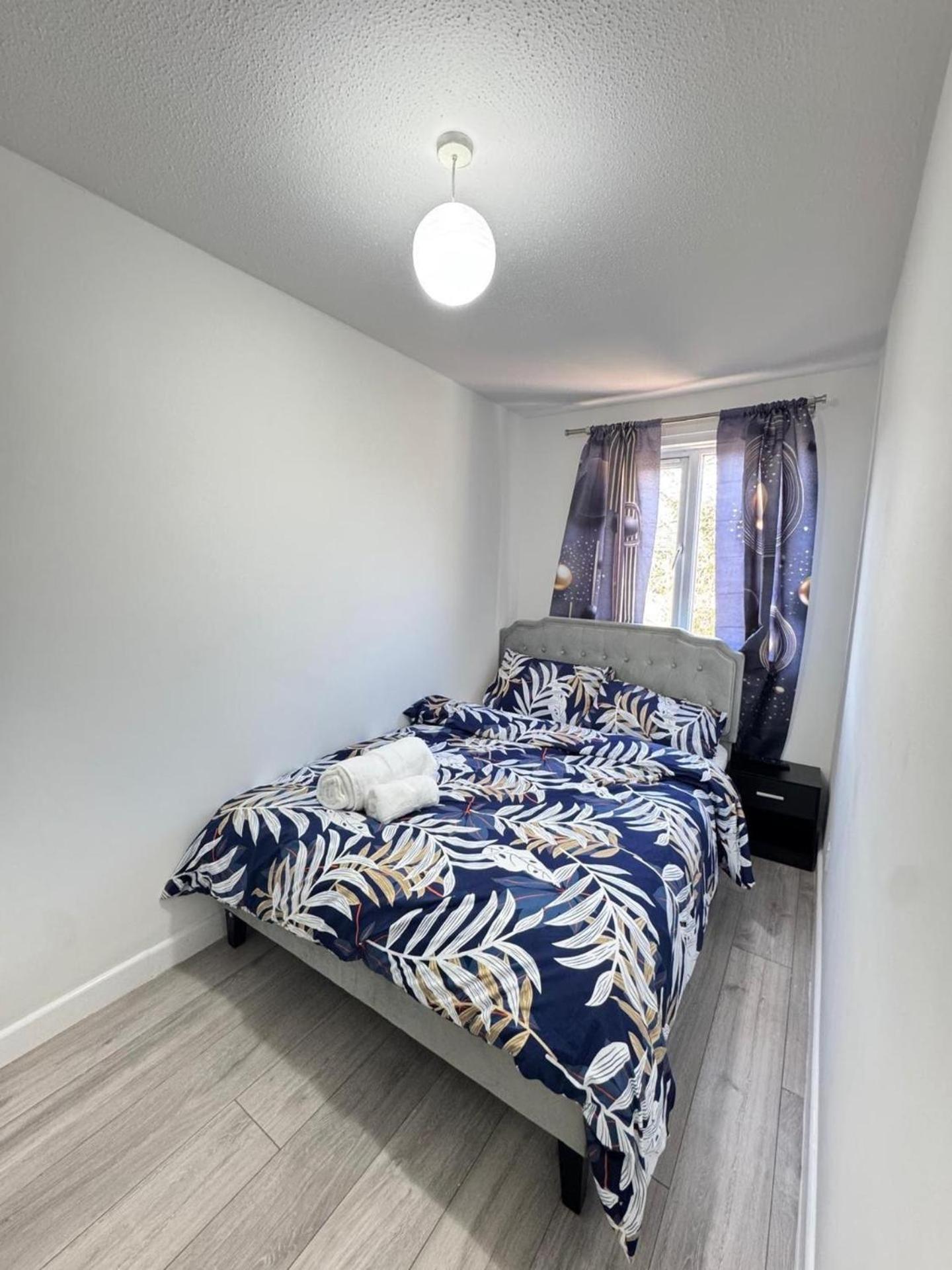 Charming Retreat * London