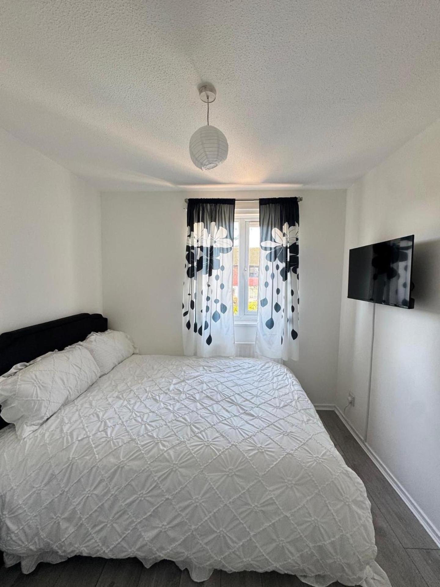Apartment Charming Retreat London