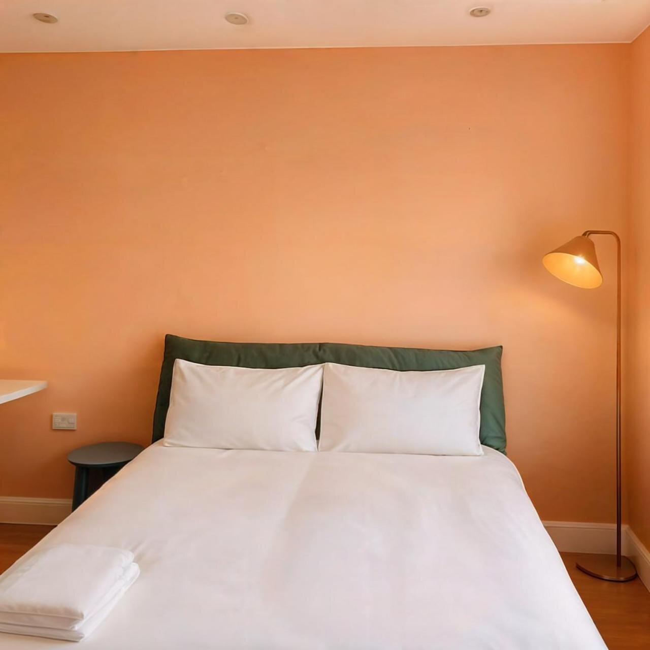 Bed and breakfast Zozy Clitterhouse *