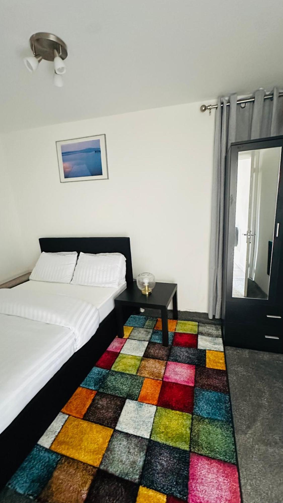 Cosy And Comfy Deluxe Entire Apartment *