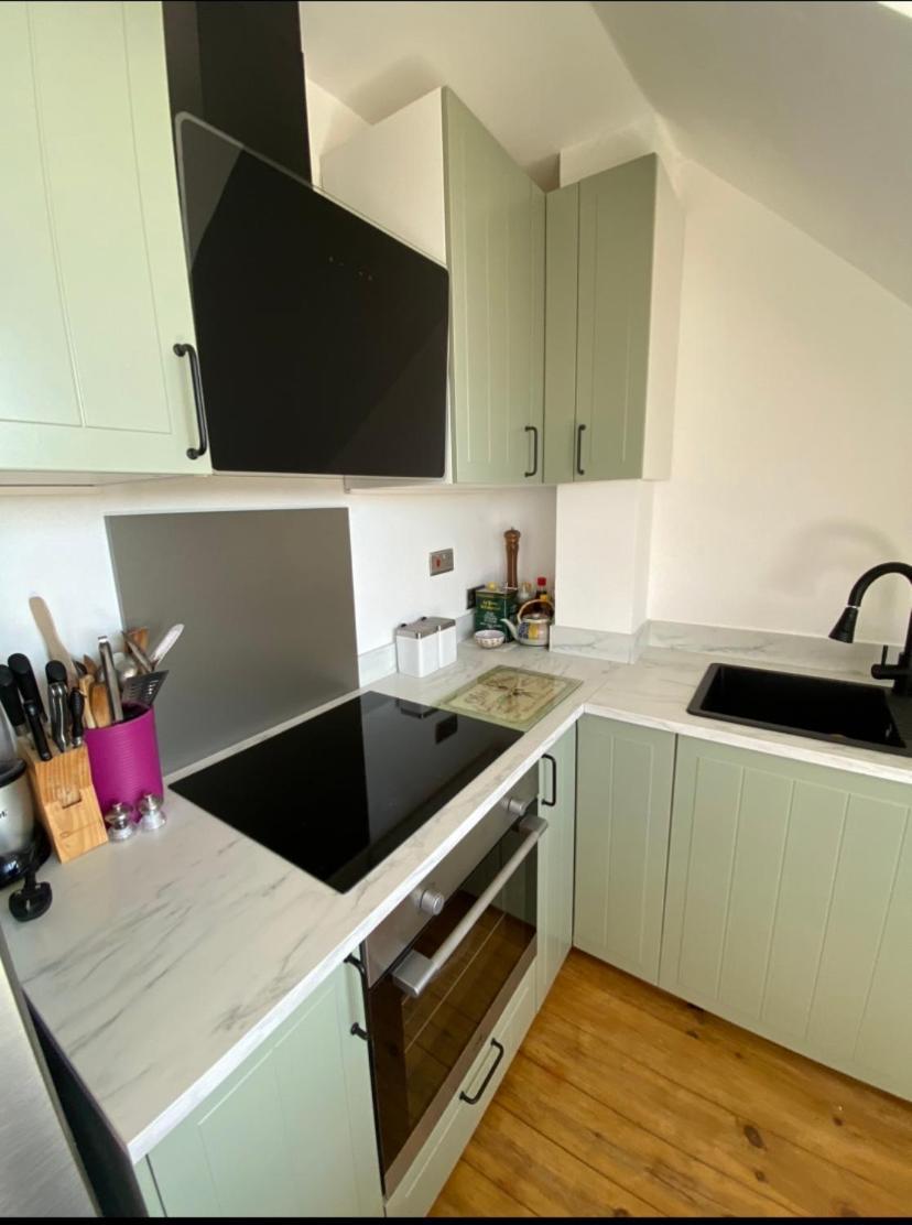 Amazing Floor Flat With View Apartment London