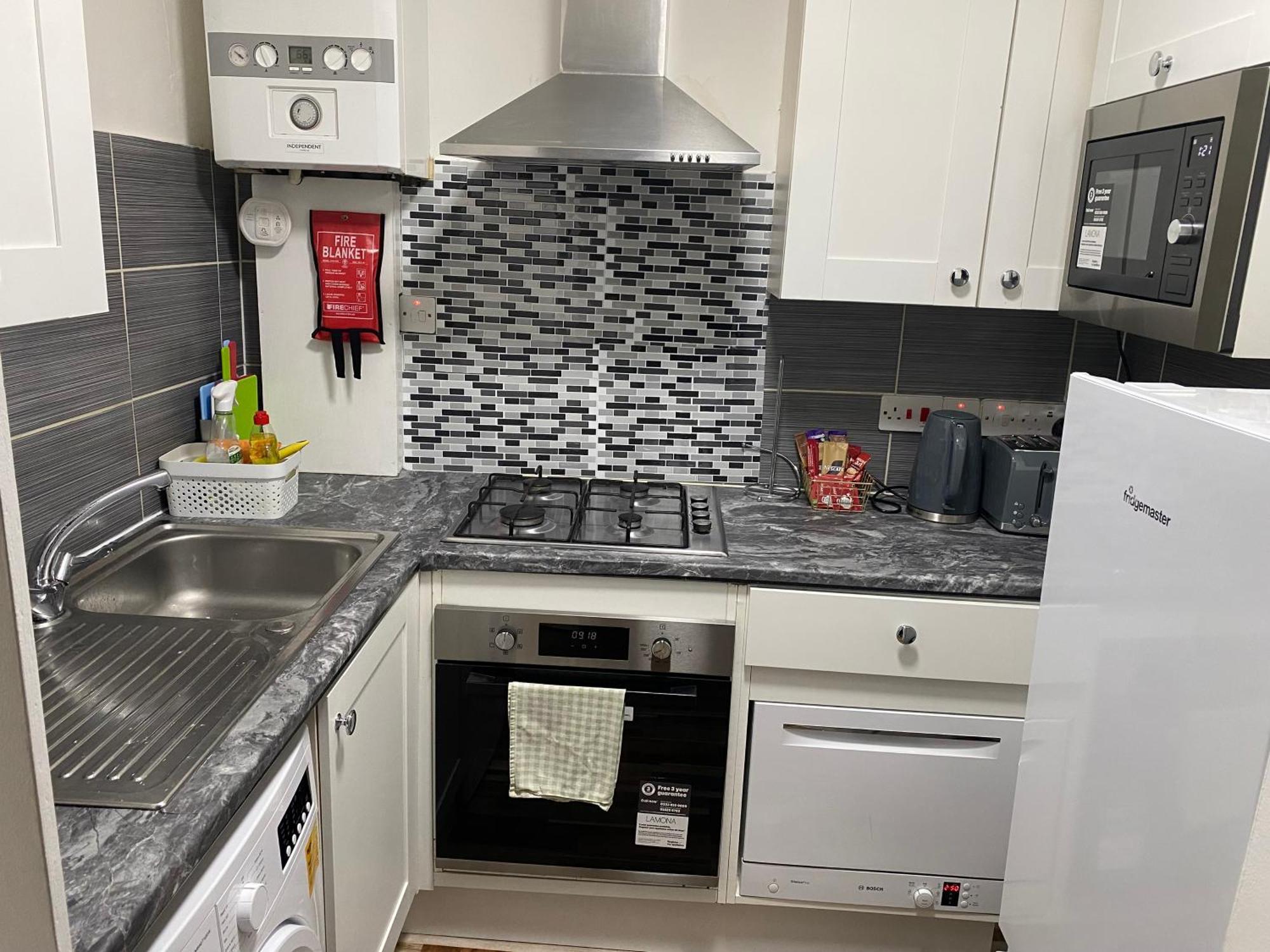Comfy 2bedroom Apartm Wembley Stadium 9 Min Away Apartment *