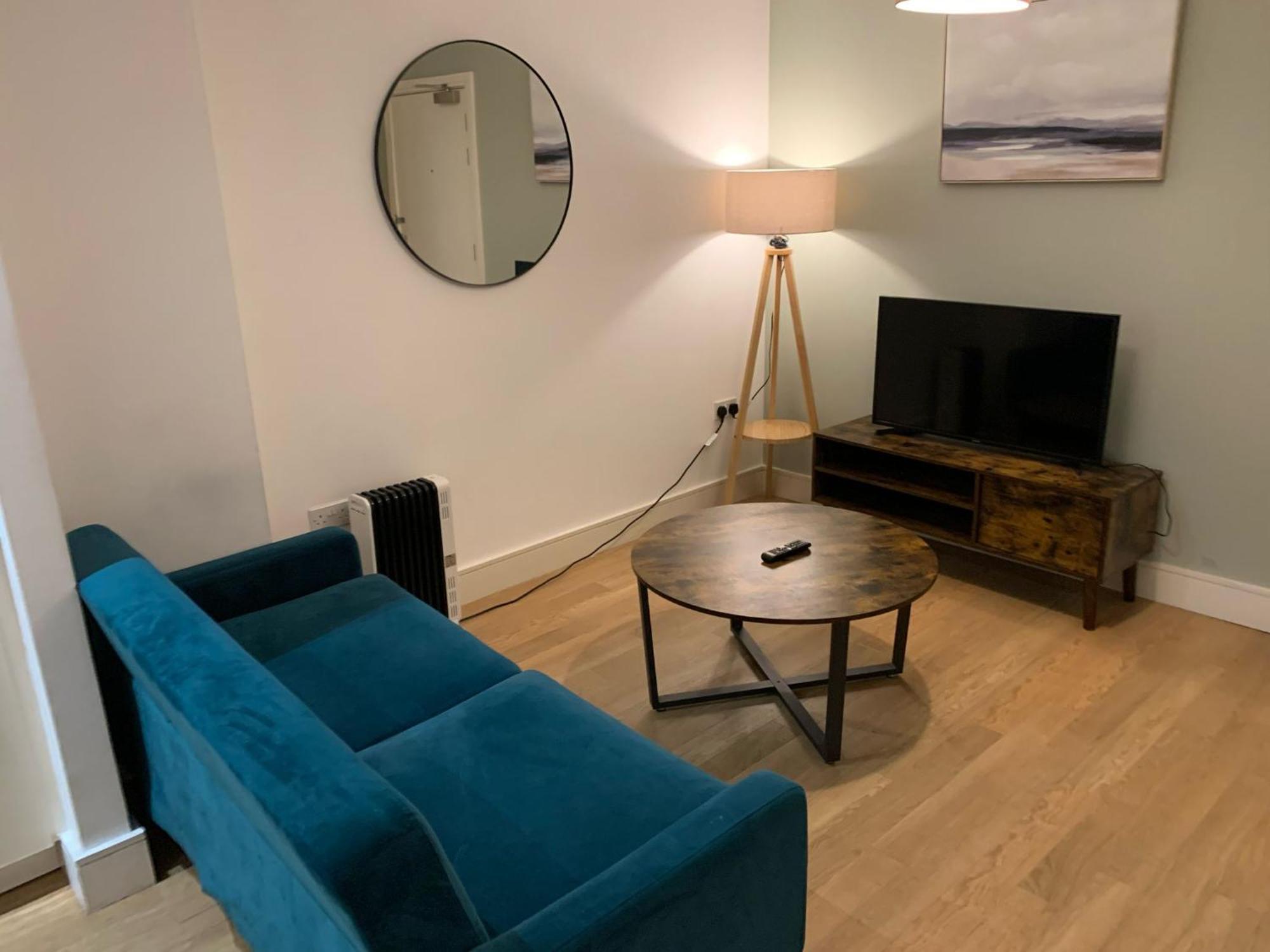 Modern Flat In Bromley By Bow Apartment
