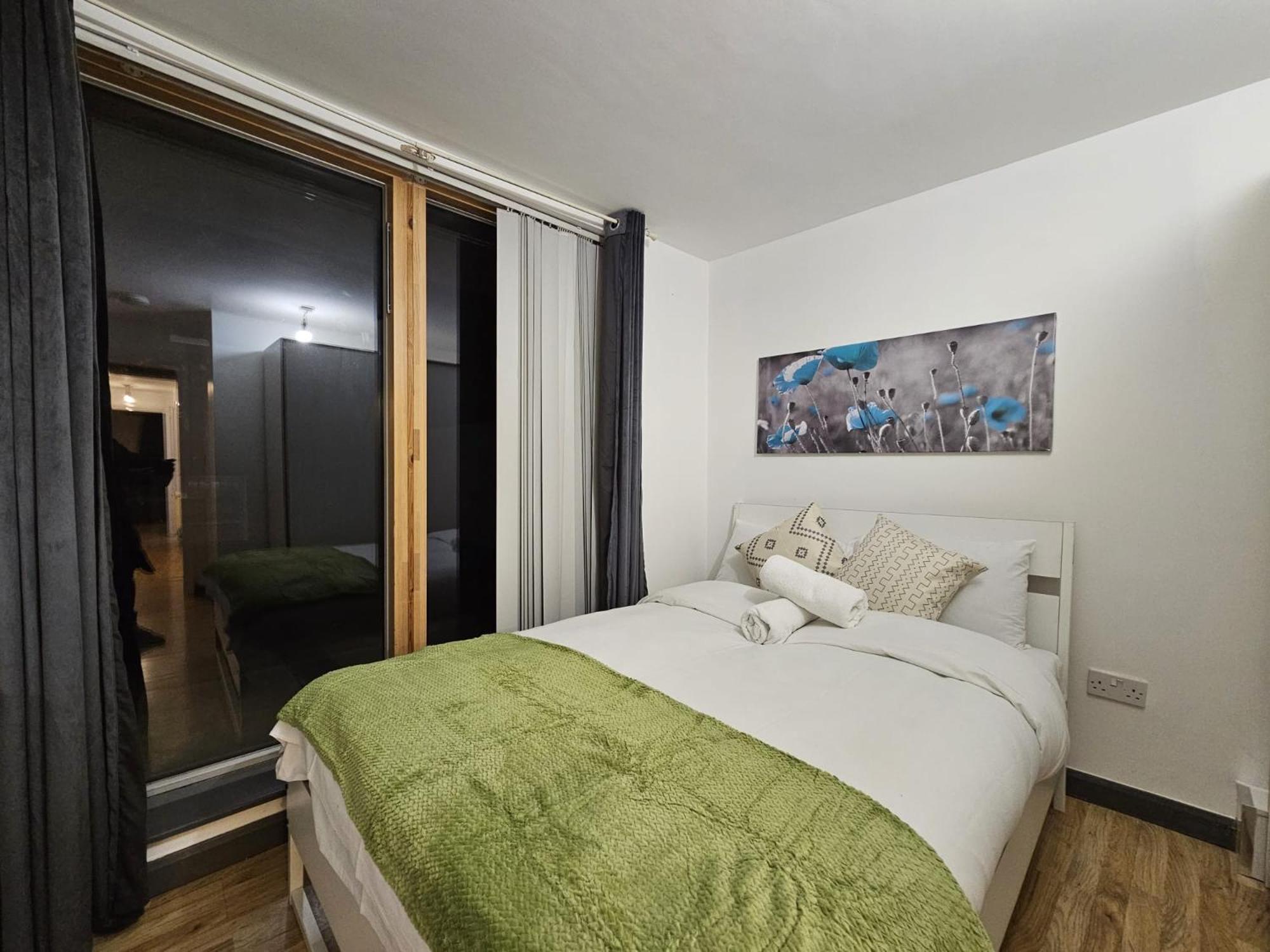 E1 Luxury Privat overnatting *