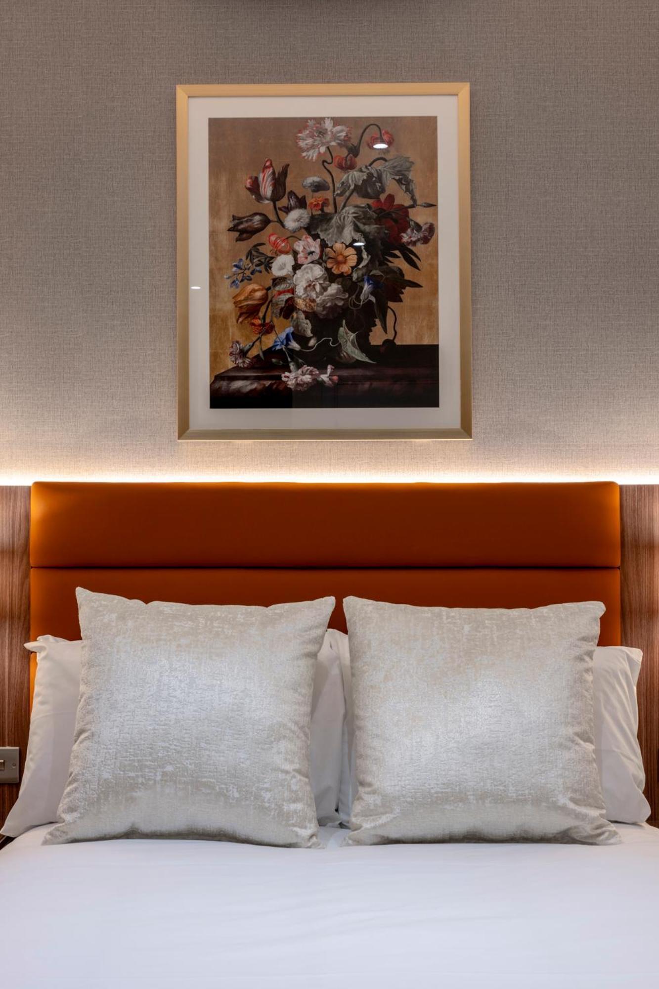 Grand Concerto Hotel Londres