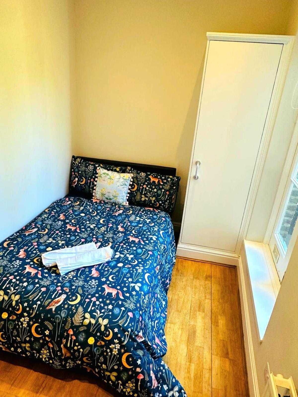 Lovely Around Kensington And Chelsea Locations W8 Sw5 Sw3 Sw10 By Ricky & Giustina London