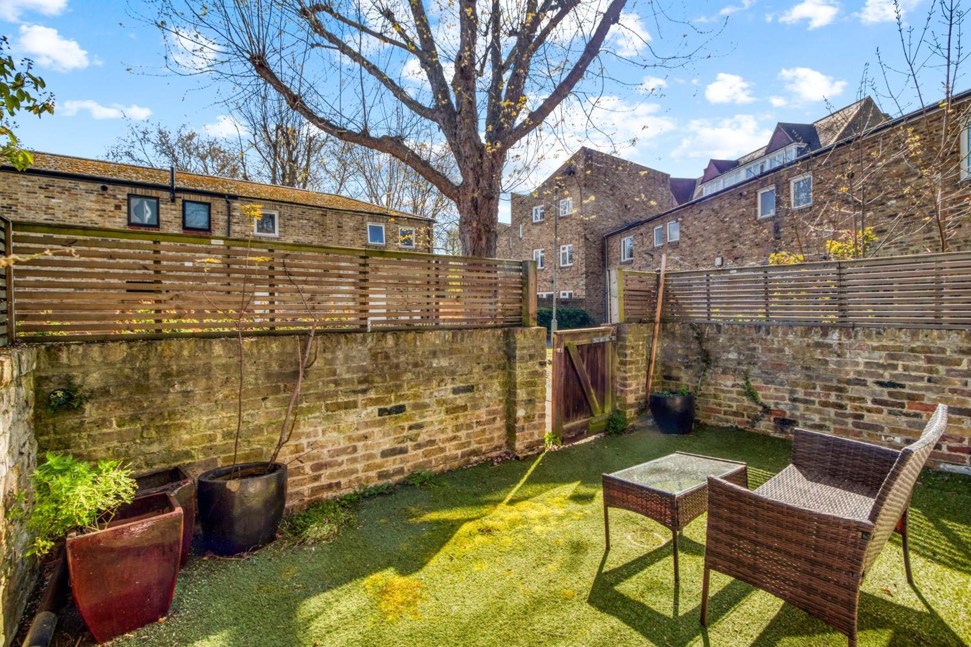 Lovely 3-bed Clapham Common Apartamento *