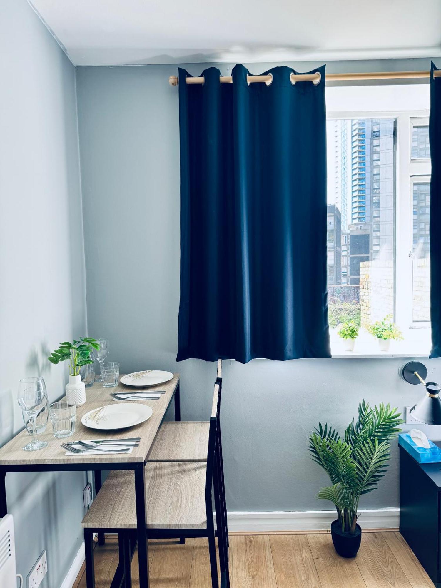 Unique Flat In 1111 Leilighet *