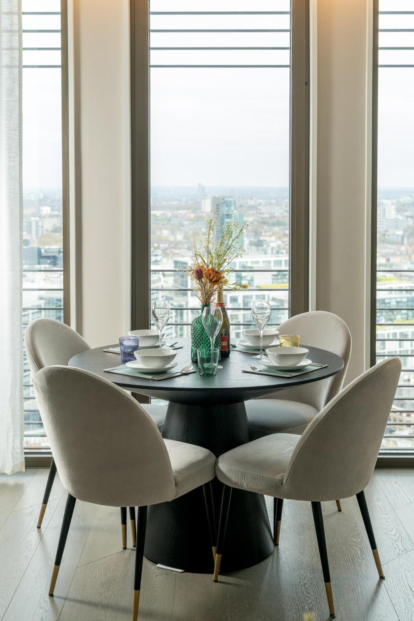 View Penthouse Of Near Liverpool St Apartment London