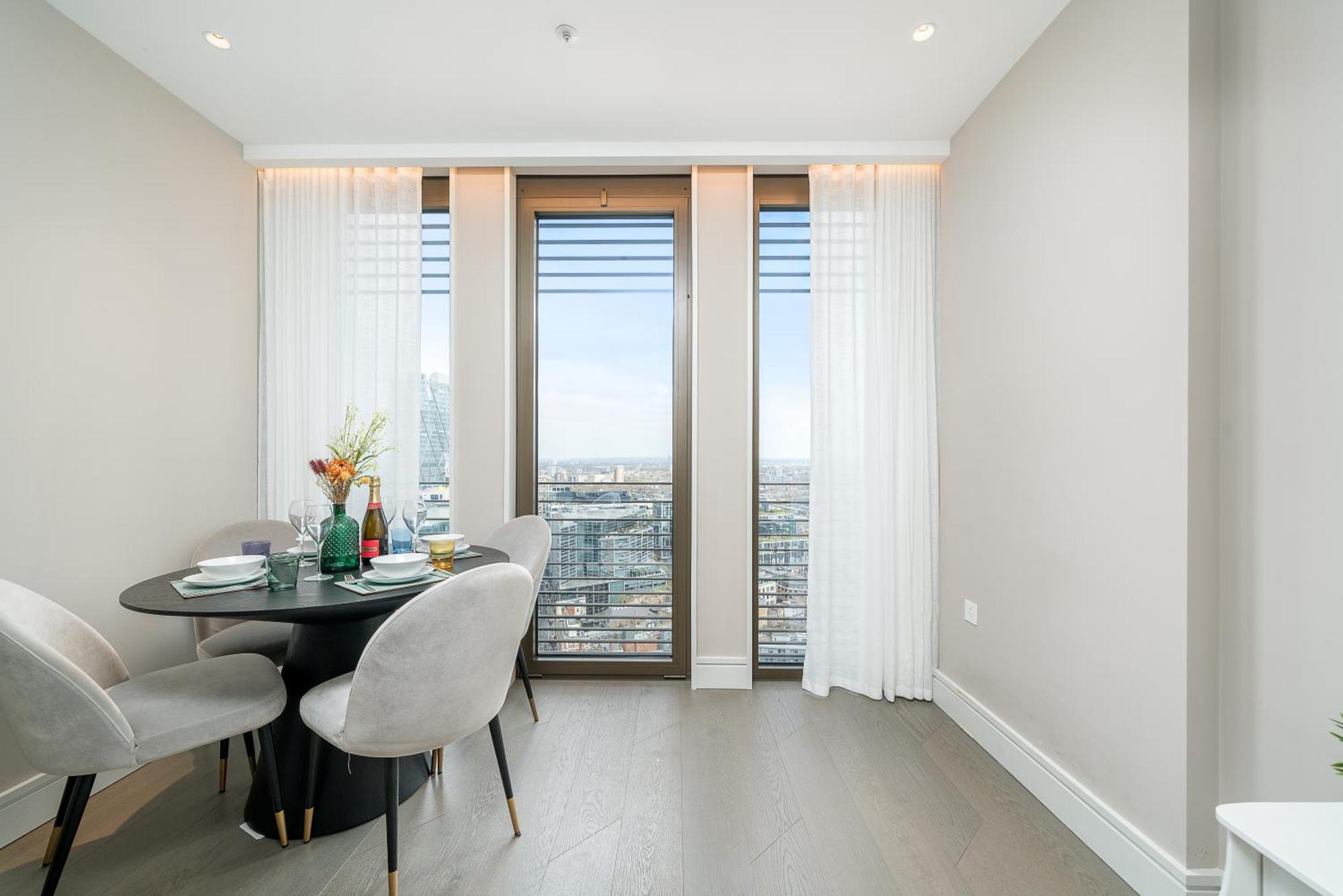 Apartment View Penthouse Of Near Liverpool St London