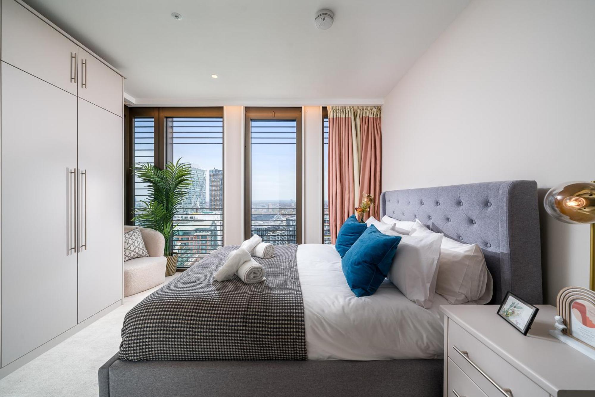 View Penthouse Of Near Liverpool St London