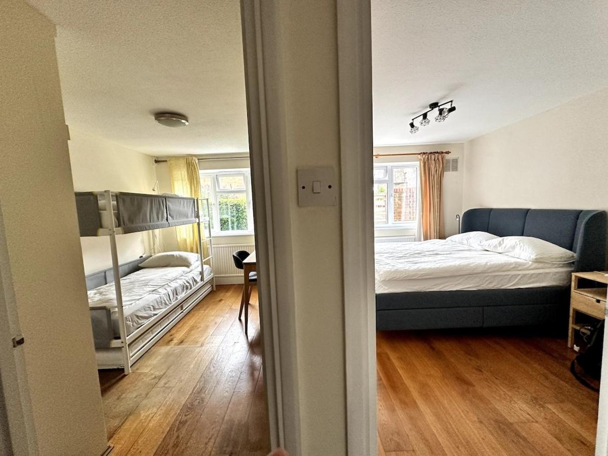 Quiet Two-bedroom Flat In Chiswick * Londres