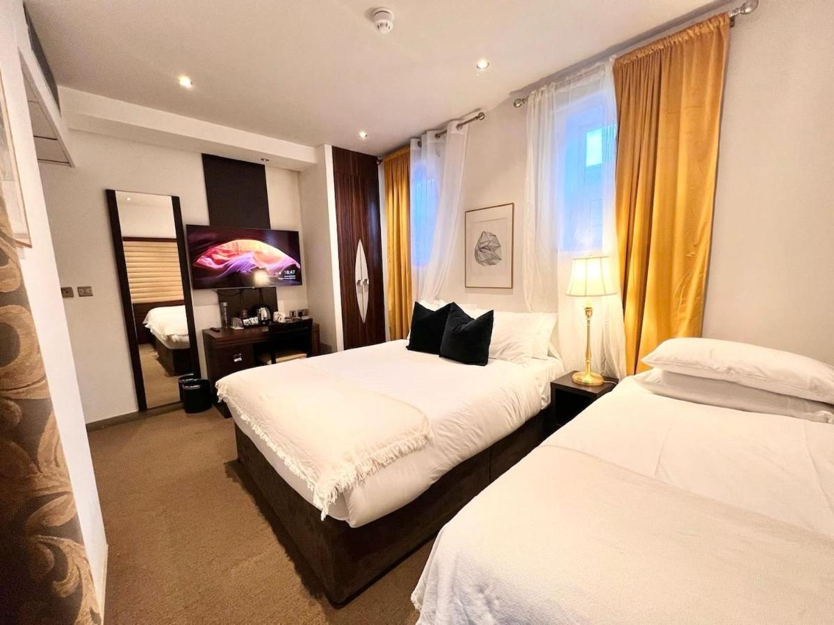 Boutique For 3 Guests 106 * London