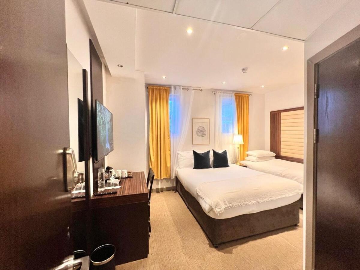 Boutique For 3 Guests 106