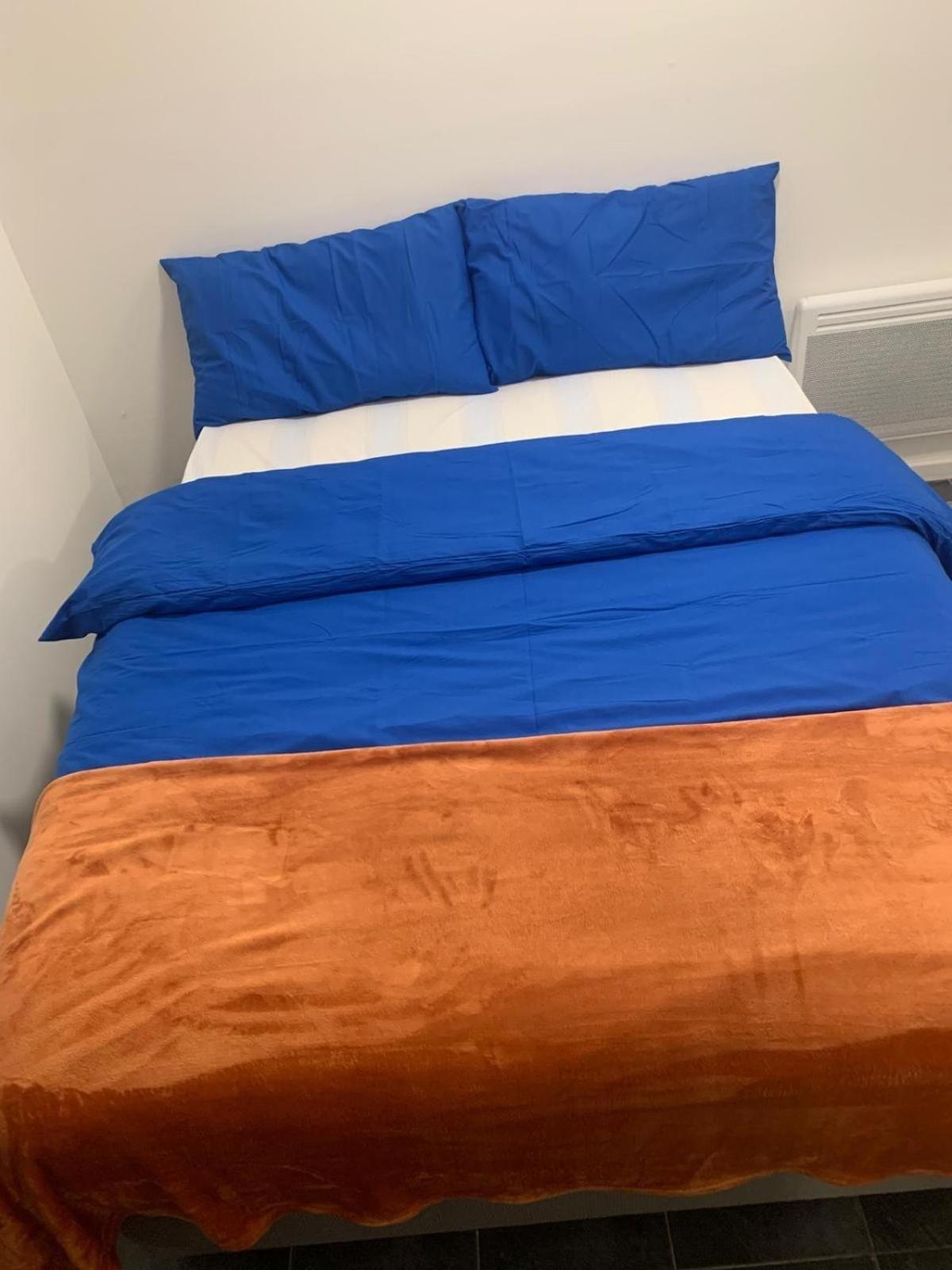 Acton Located Studioflat Apartment *