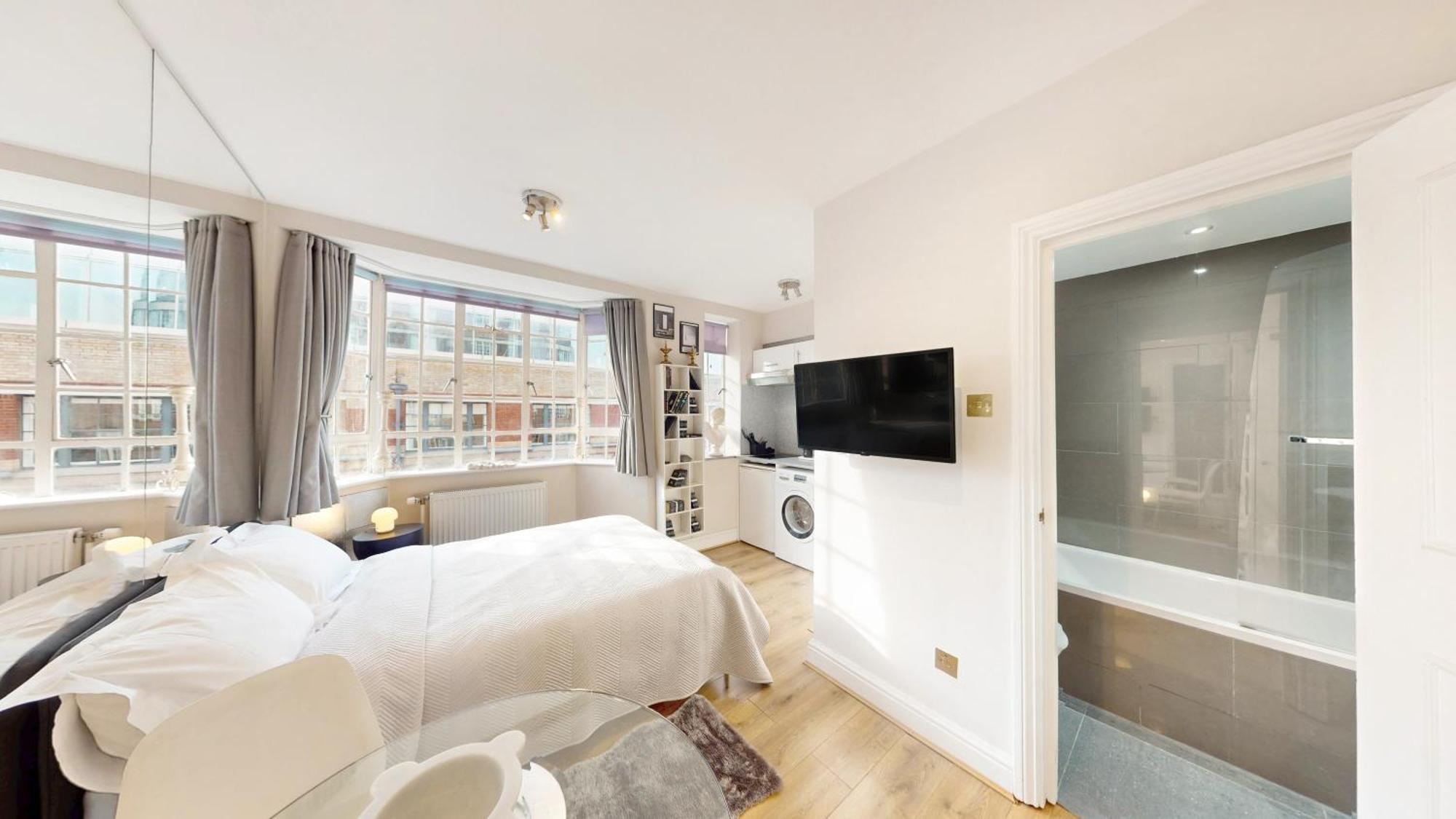 Chelsea Cloisters Sloane Avenue Apartment *