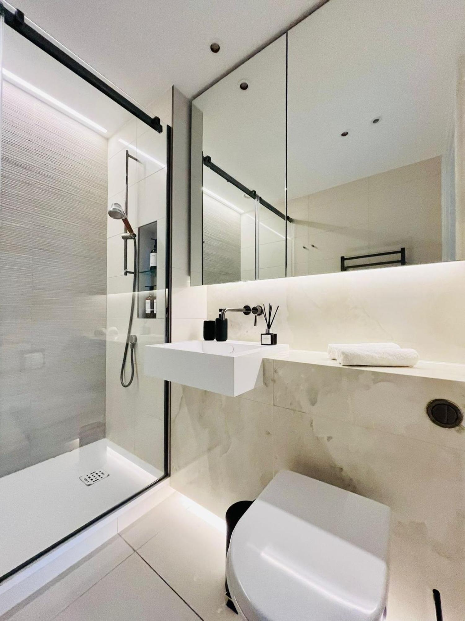 Executive -steps To Tube -quick Access To Apartment *