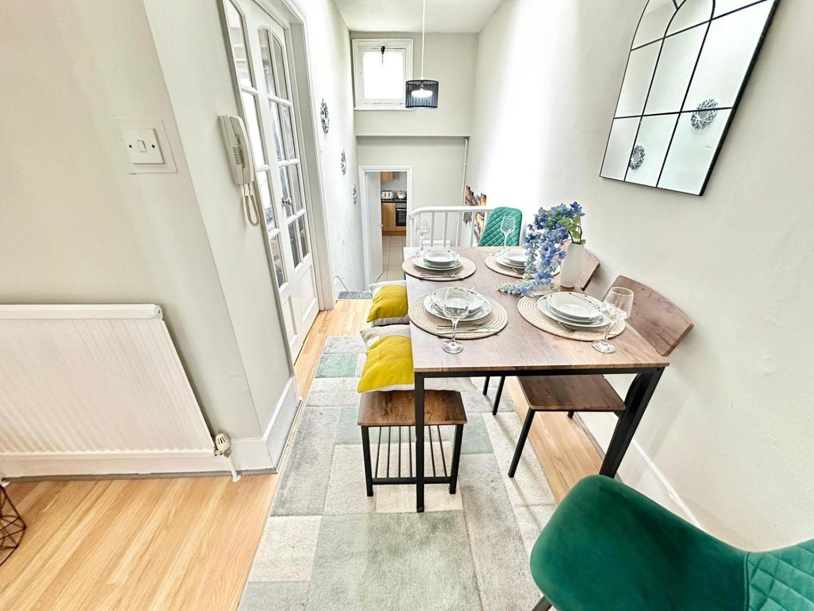 Bayswater Cosy 2 Bedroom Apartment