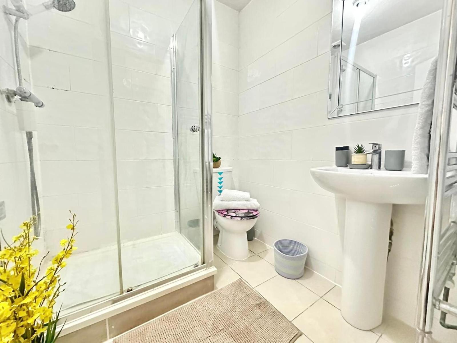 Bayswater Cosy 2 Bedroom *