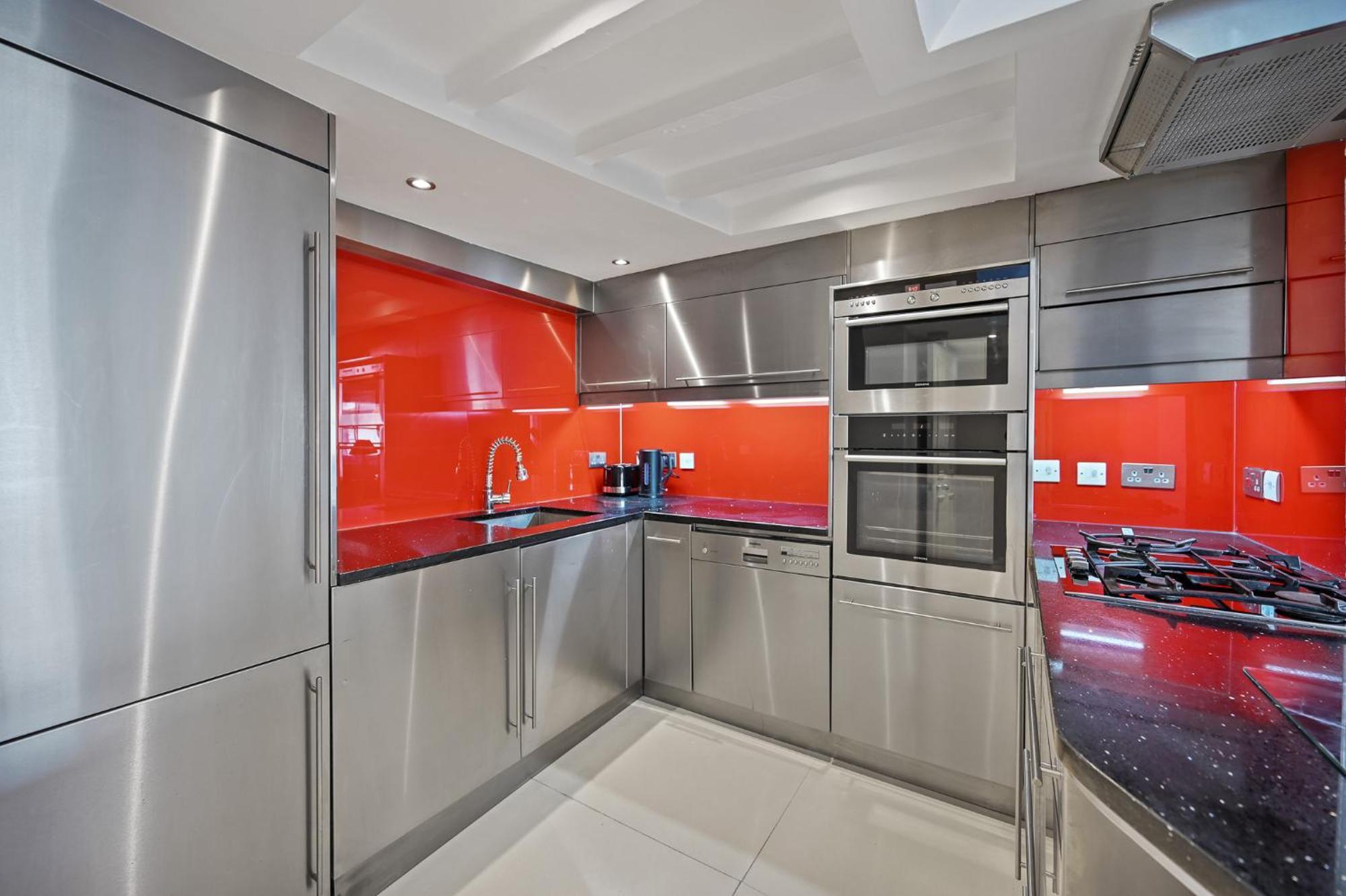 Cosy Flat In Mayfair London