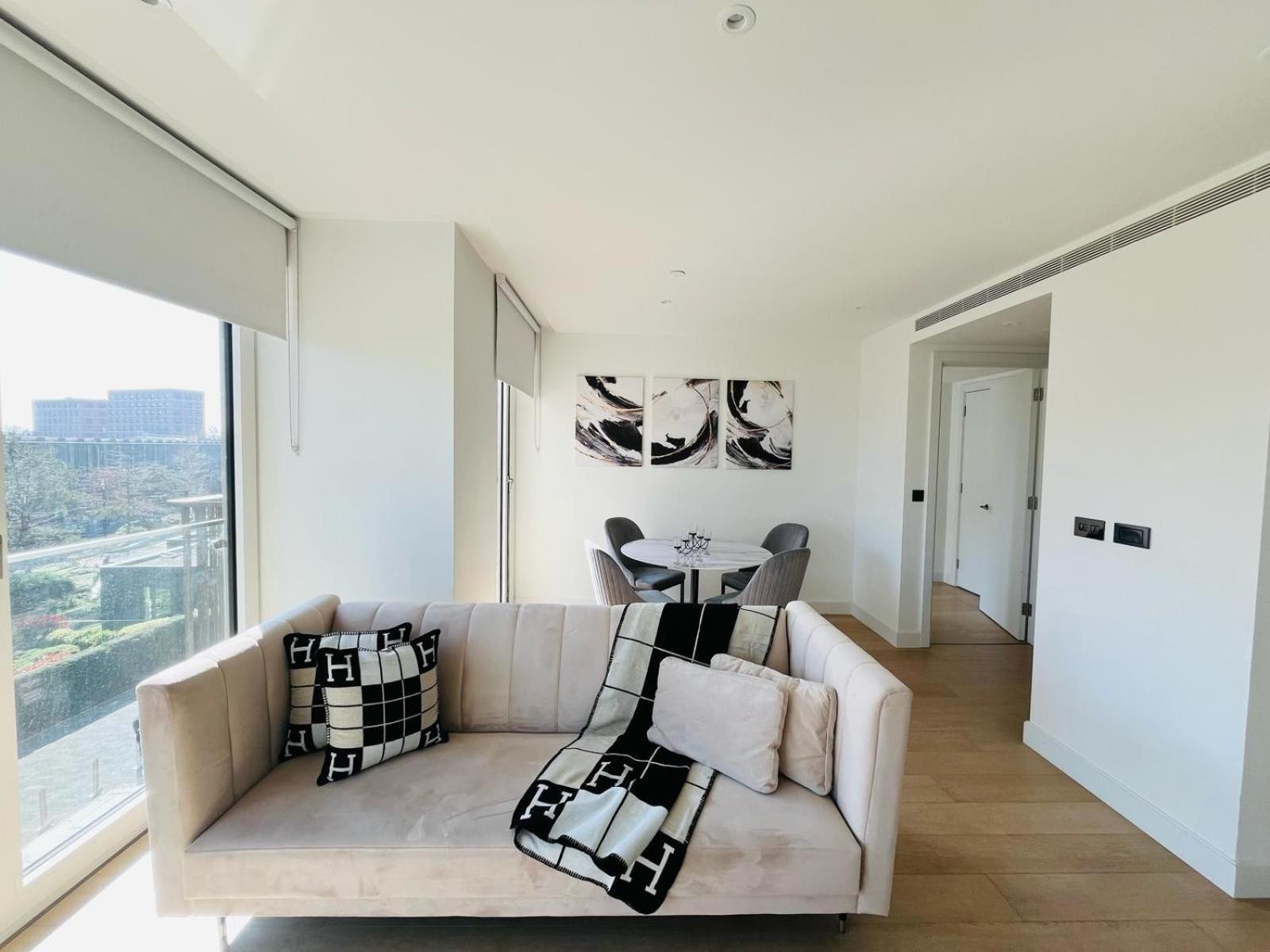 Executive -steps To Tube -quick Access To Apartment London