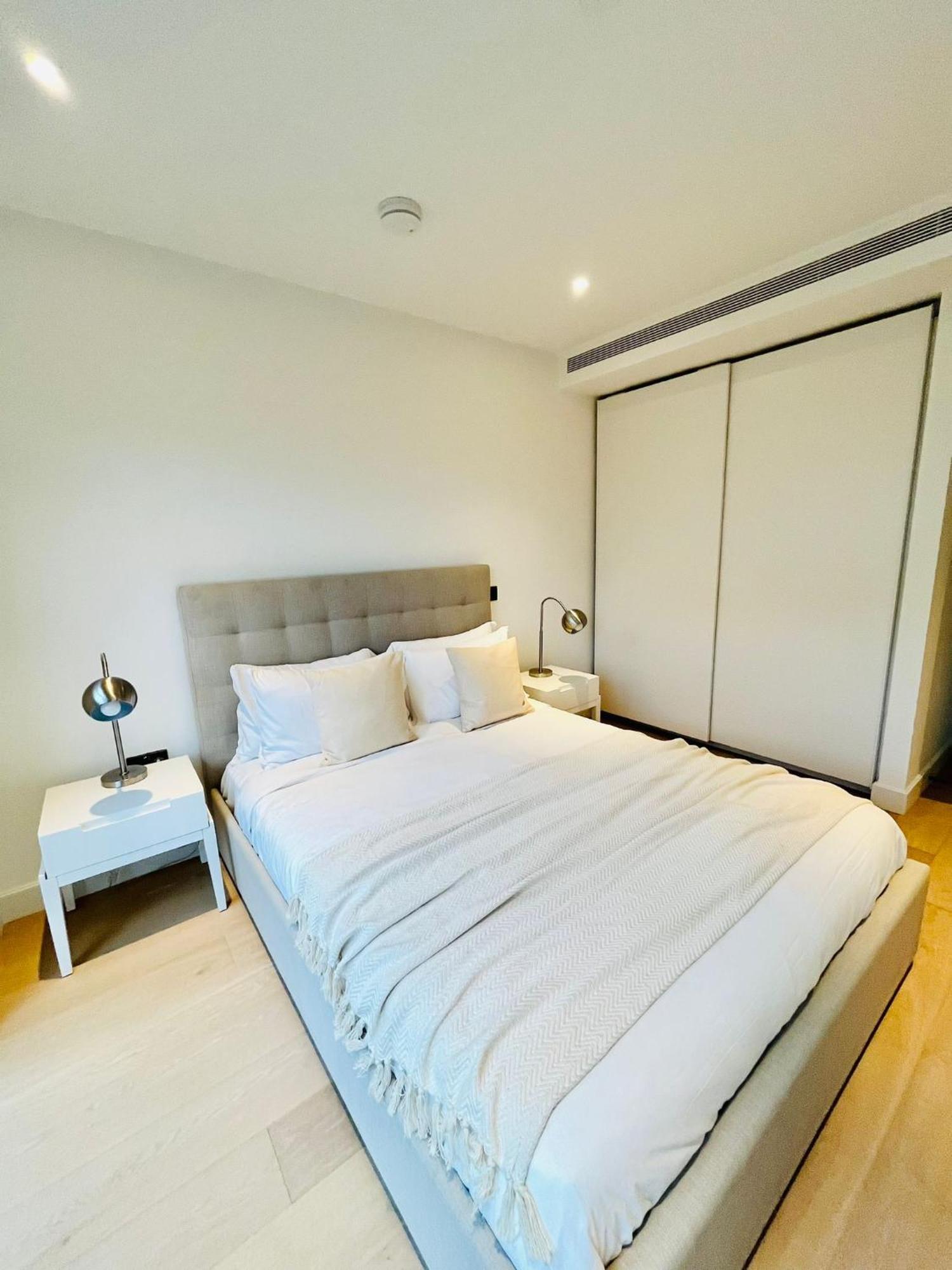 Executive -steps To Tube -quick Access To Apartment