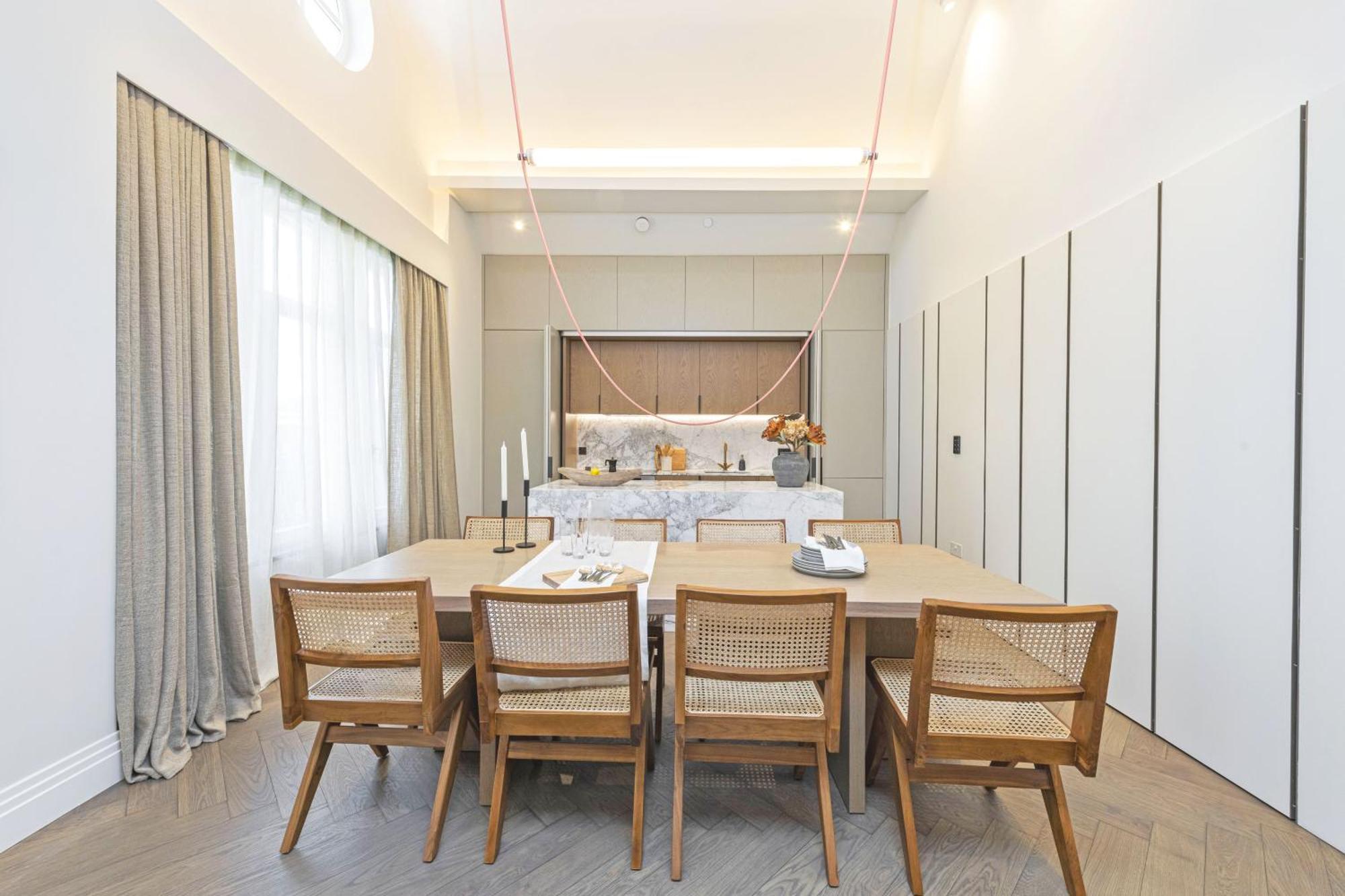 Covent Garden Penthouse - 2-bed By The Royal Opera House London