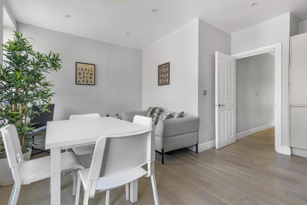 Brilliant 2 Bed - 2 The Southwell * Londres